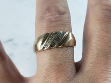 Load image into Gallery viewer, Mens Vintage Estate 10k Yellow Gold Diamond Ring 4.2g #E1280