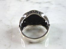 Load image into Gallery viewer, Mens  Estate Sterling Silver Modernist Onyx Ring 9.7g E1337