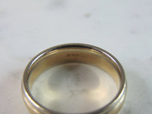 Load image into Gallery viewer, Mens Vintage Estate 14K Yellow & White Gold Wedding Ring 8.4g E2321