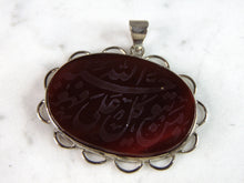 Load image into Gallery viewer, Vintage Estate 10k White Gold Muslim Prayer Agate Pendant 9g E2517