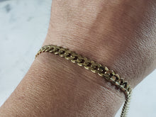 Load image into Gallery viewer, Mens Vintage Estate 14K Yellow Gold Italian Chain Bracelet 15.6g E2536