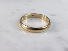 Load image into Gallery viewer, Mens Vintage Estate 14K Yellow Gold Wedding Band Ring 4.3g #E2809