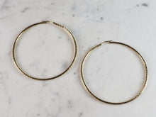 Load image into Gallery viewer, Pr Large Womens Vintage Estate 14K Gold Hoop Earrings Israel 3.9g #E2913