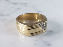 Load image into Gallery viewer, Mens Vintage Estate 14K Yellow Gold Diamond Ring 12.8g E3716