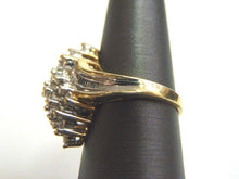 Load image into Gallery viewer, Vintage Estate 10K Yellow Gold & Diamond Cluster Ring 5.8g E3591