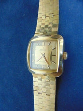 Load image into Gallery viewer, RARE ONE OF A KIND VINTAGE ESTATE SOLID 18K YELLOW GOLD ZENITH WATCH 107.3g