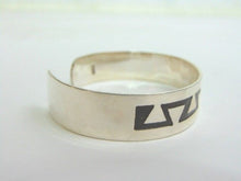 Load image into Gallery viewer, Estate Sterling Silver Cuff Bracelet 25.6g E3485