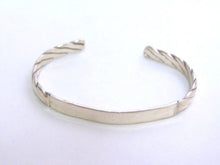 Load image into Gallery viewer, Estate Sterling Silver Cuff Bracelet 15.5g E1475