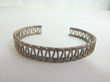 Load image into Gallery viewer, Estate Sterling Silver Cuff Bracelet 23.3g E3479