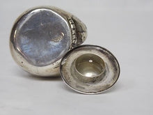Load image into Gallery viewer, UNIQUE VINTAGE ESTATE STERLING SILVER MEXICAN SALT SHAKER, 17.45g E1598