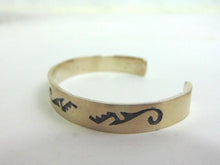 Load image into Gallery viewer, Estate Sterling Silver Cuff Bracelet 18.9g E3490