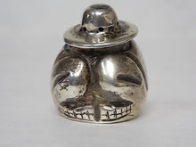 Load image into Gallery viewer, UNIQUE VINTAGE ESTATE STERLING SILVER MEXICAN SALT SHAKER, 17.45g E1598
