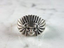 Load image into Gallery viewer, Mens Vintage Estate Sterling Silver Chief Head Ring 7.5g E6011