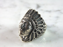 Load image into Gallery viewer, Mens Vintage Estate Sterling Silver Chief Head Ring 13.3g E6013