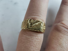Load image into Gallery viewer, Mens Vintage Estate 14K Yellow Gold Modernist Ring 5.3g E6197