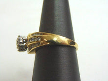 Load image into Gallery viewer, Lovely Women's Vintage Estate 14K Yellow Gold Diamond Cluster Ring 7.1g E3561