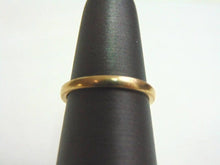 Load image into Gallery viewer, Lovely Women's Vintage Estate 14K Yellow Gold Diamond Cluster Ring 3.0g E3559