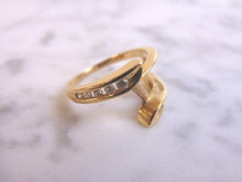 Load image into Gallery viewer, Lovely Women's Vintage Estate 14K Yellow Gold Diamond Ring 3.3g E3834