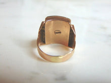 Load image into Gallery viewer, Lovely Womens Vintage Estate 10K Rose Gold Band Signet Ring  7.4g E860