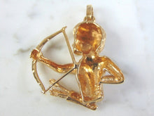 Load image into Gallery viewer, Vintage Estate 14k Gold Bowhunter Pendant 11.4g E3056