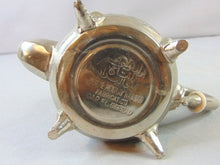 Load image into Gallery viewer, Theiere Moulay Hassan Fabrication Dar El Berrad Morrocan Teapot Creamer