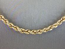 Load image into Gallery viewer, Heavy Vintage Estate 14K Yellow Gold  Rope Necklace 25.4g E4057