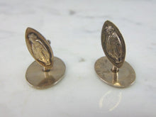 Load image into Gallery viewer, Mens Vintage Estate Sterling Silver Inca Cufflinks 11.8g E911