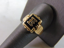 Load image into Gallery viewer, Vintage Estate 10K Yellow Gold Band Signet Ring  3.6g E4122