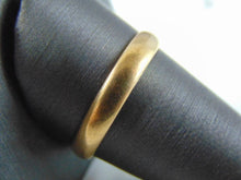 Load image into Gallery viewer, Mens Vintage Estate 14k Yellow Gold Wedding Band Ring 4.0g #E3433