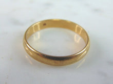 Load image into Gallery viewer, Mens Vintage Estate 14k Yellow Gold Wedding Band Ring 4.0g #E3433
