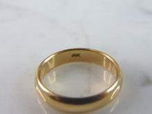 Load image into Gallery viewer, Mens Vintage Estate 14K Yellow Gold Band Wedding Ring 4.7g E2357
