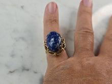 Load image into Gallery viewer, Womens Vintage Estate 14k Yellow Gold Lapis Lazuli Ring 7g E1012