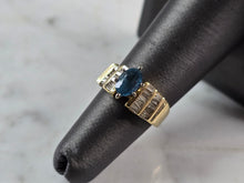 Load image into Gallery viewer, Womens Vintage Estate 14K Yellow Gold Diamond Topaz Ring 4.7g E1110
