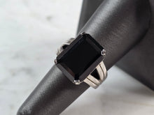 Load image into Gallery viewer, Womens Vintage Estate Sterling Silver Onyx Ring 7.6g E1127