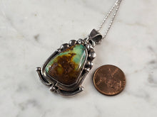 Load image into Gallery viewer, Womens Vintage Estate Sterling Silver Turquoise Pendant Necklace 22.2g E1137
