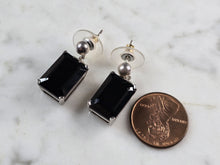 Load image into Gallery viewer, Womens Vintage Estate Sterling Silver Onyx Earrings 7.7g E1150