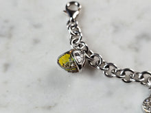 Load image into Gallery viewer, Womens Vintage Estate Sterling Silver Chain Link Charm Bracelet 13.2g E1167