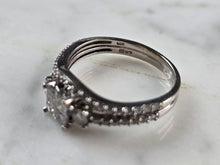 Load image into Gallery viewer, Womens Vintage Estate 14K White Gold Diamond Ring Set 5.4g E1192