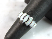 Load image into Gallery viewer, Womens Vintage Estate Sterling Silver Modernist Opal Ring 3.6g E1193