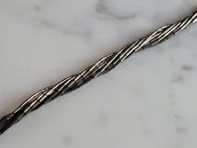 Load image into Gallery viewer, Womens Vintage Estate Twisted Sterling Silver Bracelet 4.2g #E1313