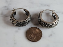 Load image into Gallery viewer, Womens Vintage Estate Sterling Silver Modernist Hoop Earrings 14.0g E1358