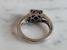 Load image into Gallery viewer, Womens Vintage Estate Sterling Silver Diamond Ring 4.0g #E1382