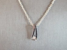 Load image into Gallery viewer, Womens Vintage Estate Sterling Silver Modernist Pendant Necklace 7.1g E1390