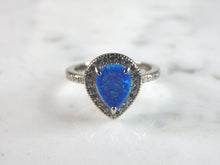Load image into Gallery viewer, Womens Estate Sterling Silver Modernist Blue Opal Ring 2.9g E1403