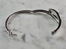 Load image into Gallery viewer, Womens Sterling Silver Modernist Opal Bangle Bracelet 17.3g E1406