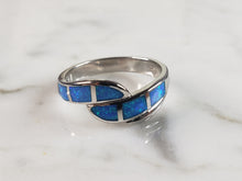 Load image into Gallery viewer, Womens Estate Sterling Silver Modernist Blue Opal Ring 3.0g E1428