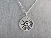 Load image into Gallery viewer, Womens Sterling Silver Hunab Ku Inca Mayan Pendant Necklace 6.4g E1434