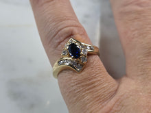 Load image into Gallery viewer, Womens Vintage Estate 14K Yellow Gold Sapphire &amp; Diamond Ring 3.7g #E1469