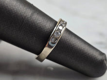 Load image into Gallery viewer, Womens Vintage Estate 14k White Gold Diamond Ring 3.3g #E1472