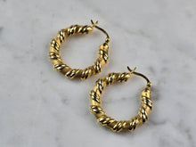 Load image into Gallery viewer, Womens Vintage Estate 14K Yellow Gold Hoop Earrings 3.5g E1474
